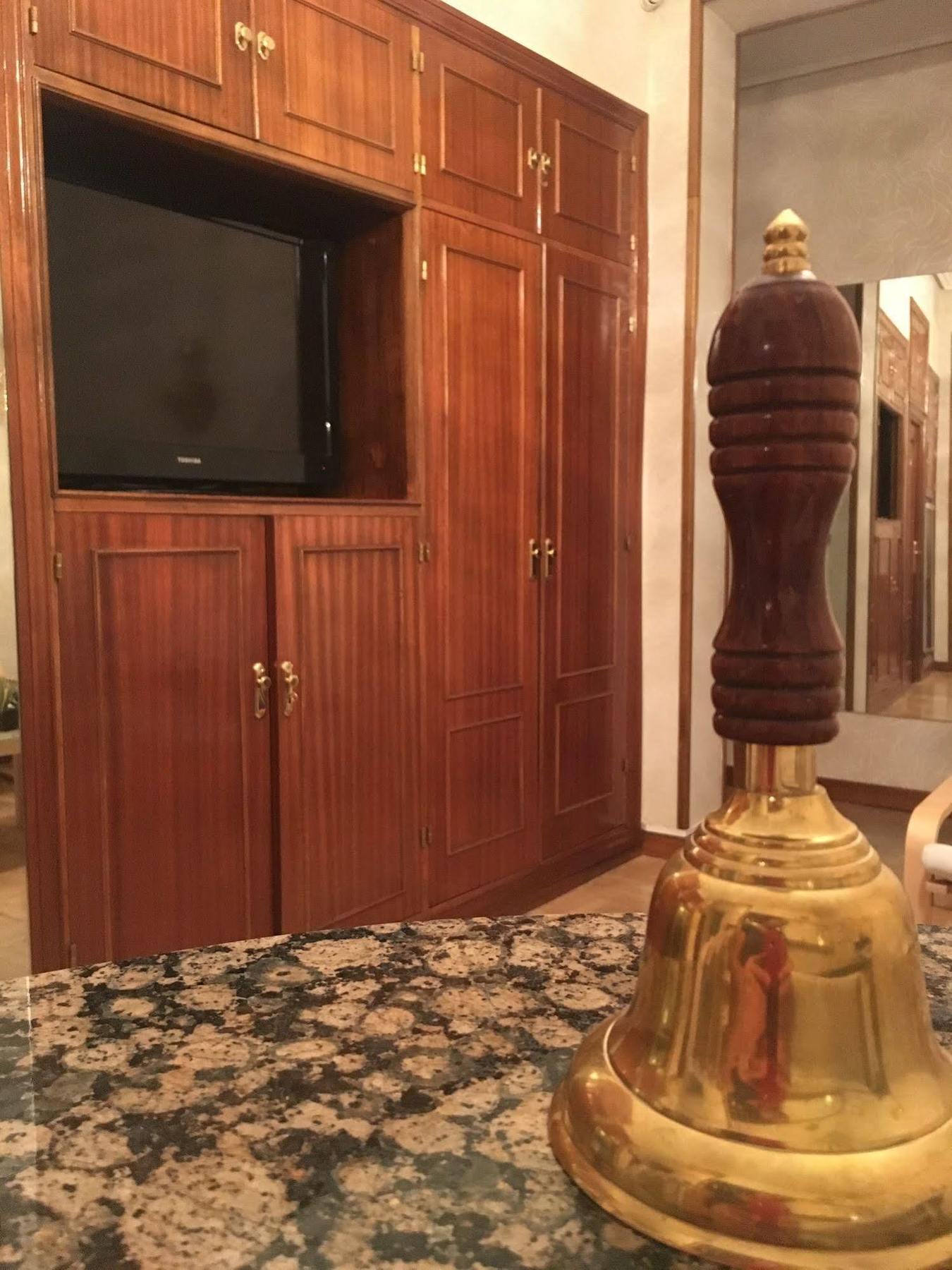 מדריד Hostal Rias Bajas מראה חיצוני תמונה