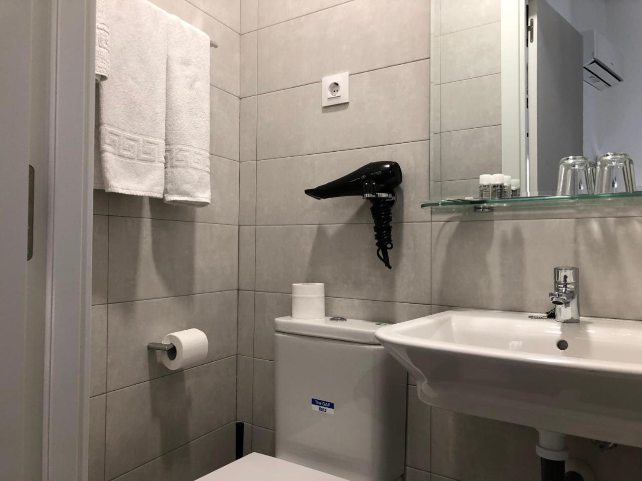 מדריד Hostal Rias Bajas מראה חיצוני תמונה